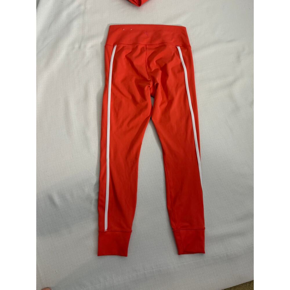 Joylab Coral 2pc athletic set size XS/S - Picture 6 of 6